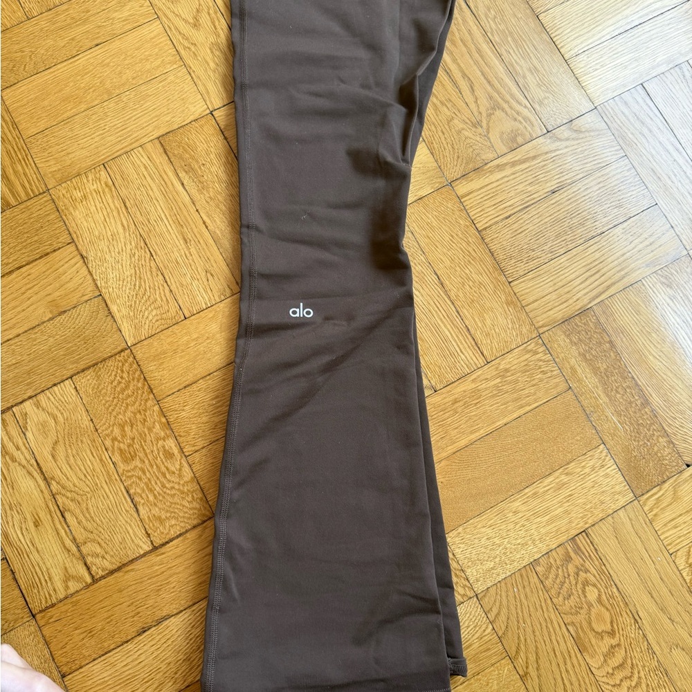 Alo Yoga Brown Leggings